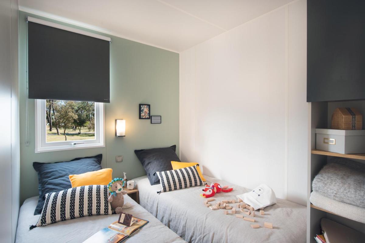 Camping Les Hautes Prairies Lourmarin Exteriér fotografie