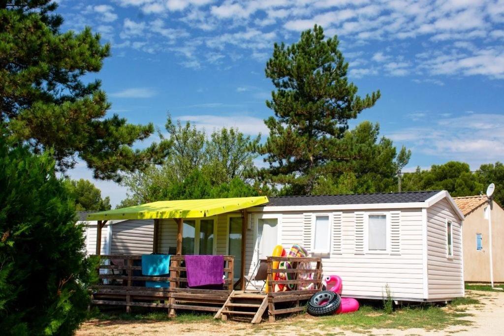 Camping Les Hautes Prairies Lourmarin Exteriér fotografie